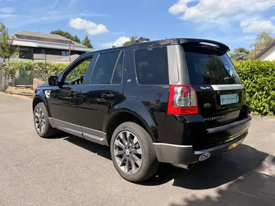 Land Rover Freelander 2.2 TD4 XS — SUV robuste, boîte auto, sièges chauffants — Innenraum
