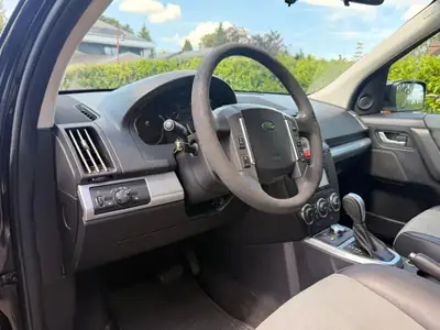 Land Rover Freelander 2.2 TD4 XS — SUV robuste, boîte auto, sièges chauffants — Miniatur 10