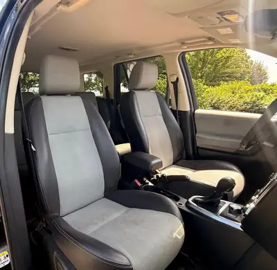 Land Rover Freelander 2.2 TD4 XS — SUV robuste, boîte auto, sièges chauffants — Miniatur 21