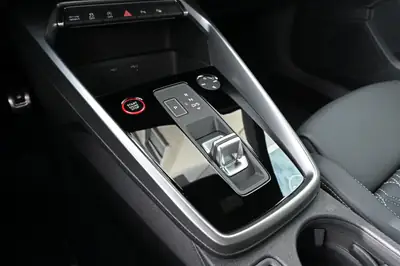 Audi S3 Sportback 2.0 TFSI — Sportive quattro 311 ch, 44 500 km seulement — Thumbnail 18