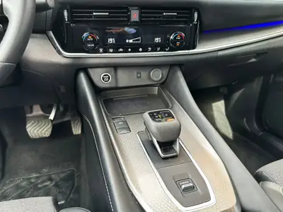 Nissan Qashqai 1.3 DIG-T MHEV — Hybride léger, 23 500 km, sécurité maximale — Miniatur 16