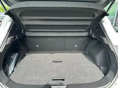 Nissan Qashqai 1.3 DIG-T MHEV — Hybride léger, 23 500 km, sécurité maximale — Miniatur 18