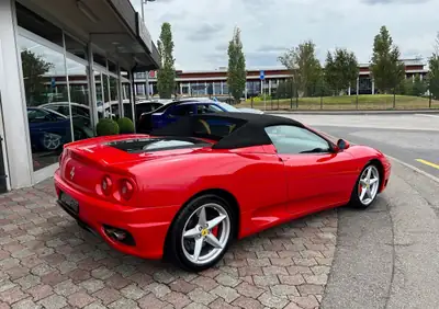Ferrari F360 Spider 2003 — Cabriolet légendaire, 400 ch et boîte F1 — Miniature 8