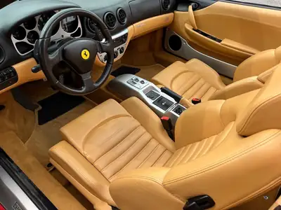 Ferrari F360 Spider 2003 — Cabriolet légendaire, 400 ch et boîte F1 — Miniature 11