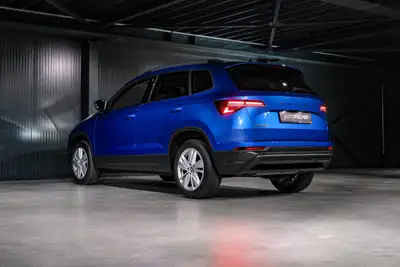 Skoda Karoq 1.5 TSI Top Selection — SUV compact robuste, garantie 5 ans usine — Miniature 7