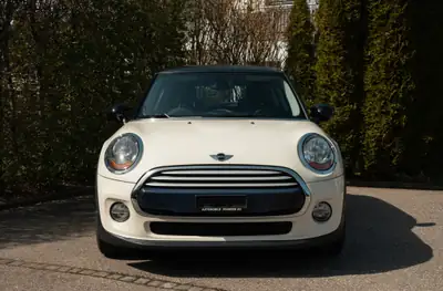 MINI Cooper 1.5i — Citadine urbaine agile, 68'000 km, sans sinistre — fianco