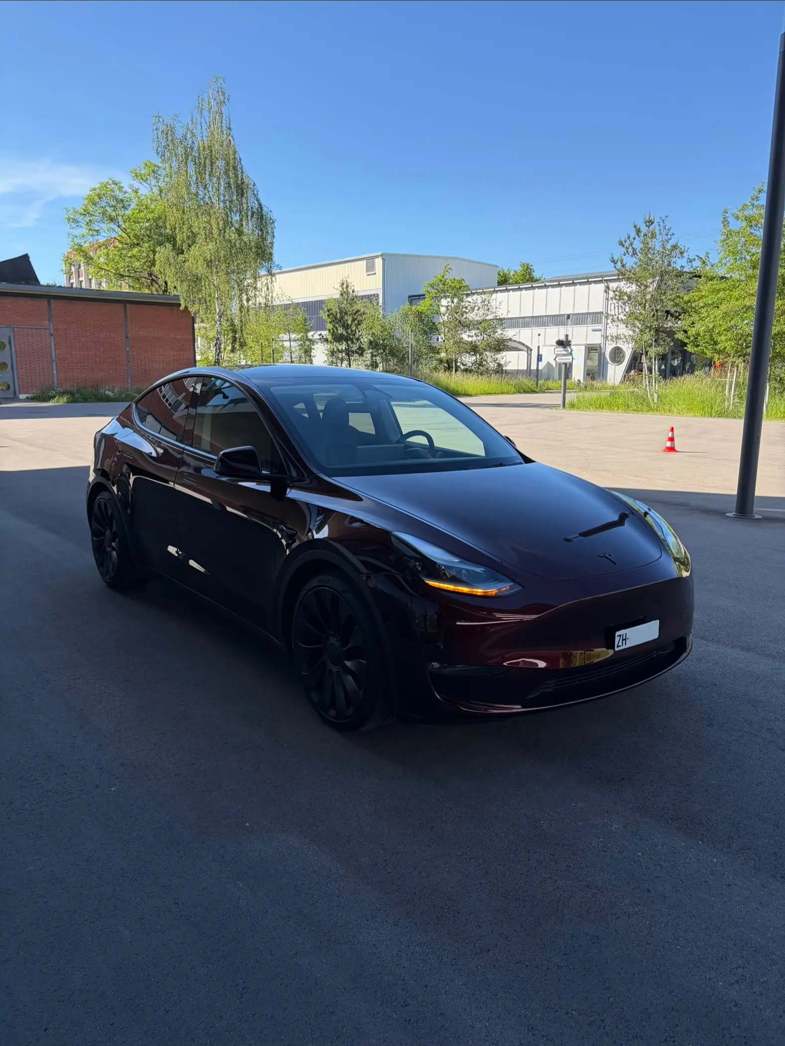 Tesla Model Y 2023 occasion Dübendorf — 3