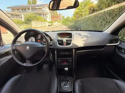 Peugeot 207 SW 1.6 Sport Automatic — Break spacieux, boîte auto, entretien suivi — Miniatur 11