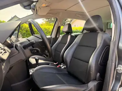 Peugeot 207 SW 1.6 Sport Automatic — Break spacieux, boîte auto, entretien suivi — Miniatur 17
