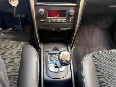 Peugeot 207 SW 1.6 Sport Automatic — Break spacieux, boîte auto, entretien suivi — Miniatur 23