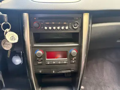 Peugeot 207 SW 1.6 Sport Automatic — Break spacieux, boîte auto, entretien suivi — Miniatur 22
