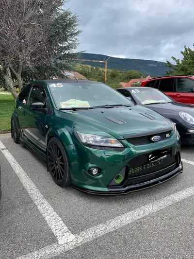 Ford Focus 2.5i Turbo RS — Sportive compacte 400 ch, sans sinistre — exterior view