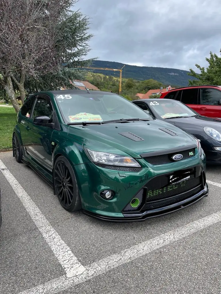 Ford Focus 2.5i Turbo RS — Sportive compacte 400 ch, sans sinistre