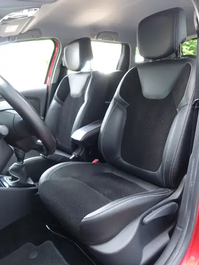 Renault Clio Grandtour 1.5 dCi Intens — Break diesel économique, 95 800 km — Miniatur 9