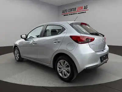 Mazda 2 SKYACTIV-G 75 Challenge — Citadine fiable, économique et bien équipée — interior