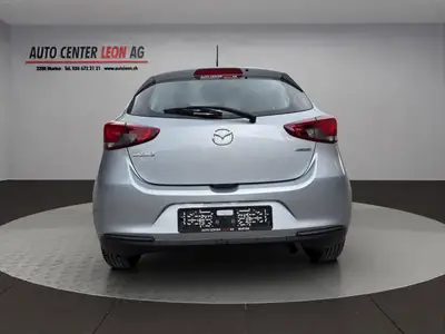 Mazda 2 SKYACTIV-G 75 Challenge — Citadine fiable, économique et bien équipée — dashboard