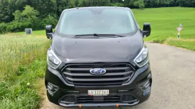 Ford Transit Custom Van 290 L1H1 Sport — Utilitaire diesel performant, 74 000 km — côté