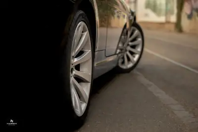 BMW 650i V8 Cabriolet — Roadster de prestige, moteur atmosphérique 367 ch — dettaglio