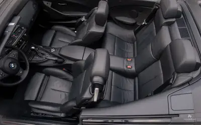 BMW 650i V8 Cabriolet — Roadster de prestige, moteur atmosphérique 367 ch — Miniatura 7
