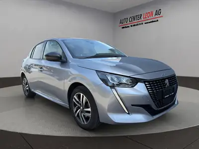 Peugeot 208 1.2 PureTech Allure EAT8 — Citadine dynamique, faible kilométrage et équipée — Thumbnail 8