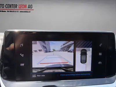 Peugeot 208 1.2 PureTech Allure EAT8 — Citadine dynamique, faible kilométrage et équipée — Thumbnail 15