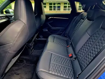 Audi RS3 Sportback — 400 ch, Bleu Nogaroblau, CH-Garantie 10 ans — Miniature 12