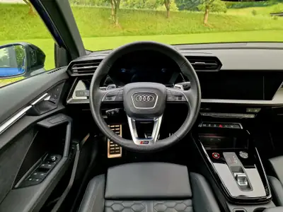 Audi RS3 Sportback — 400 ch, Bleu Nogaroblau, CH-Garantie 10 ans — Miniature 13