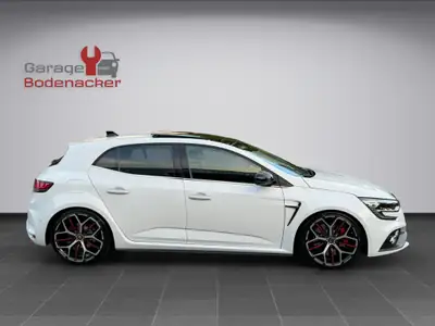 Renault Mégane R.S. Trophy 300 EDC — Performance sportive 300 ch, faible kilométrage — detail