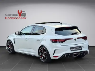 Renault Mégane R.S. Trophy 300 EDC — Performance sportive 300 ch, faible kilométrage — interior