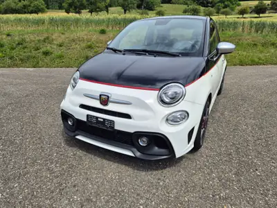 Fiat 595 Abarth 1.4 T-Jet 165 — Citadine sportive turbo, entretien réduit — Seitenansicht