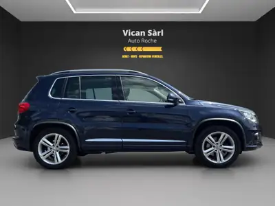 VW Tiguan 2.0 TSI Sport&Style 4Motion — SUV polyvalent sans accident, entretien complet — Armaturenbrett