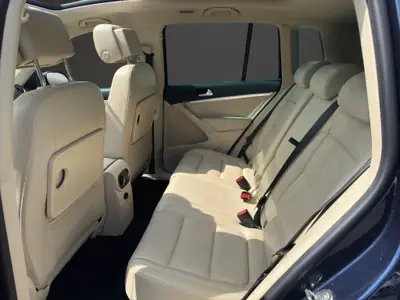 VW Tiguan 2.0 TSI Sport&Style 4Motion — SUV polyvalent sans accident, entretien complet — Miniatur 15