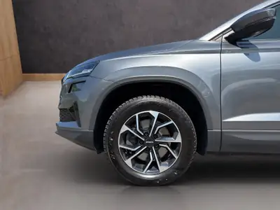 Skoda Karoq 2.0 TDI Style 4x4 DSG — SUV robuste, 4 roues motrices, 120'000 km — Miniature 20