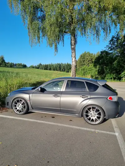 Subaru Impreza WRX STI 2.5T — Berline sportive 300 ch, transmission manuelle, kilométrage modéré — Heckansicht