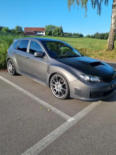 Subaru Impreza WRX STI 2.5T — Berline sportive 300 ch, transmission manuelle, kilométrage modéré — Außenansicht