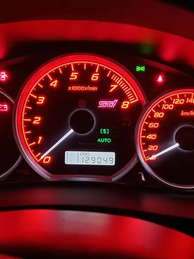 Subaru Impreza WRX STI 2.5T — Berline sportive 300 ch, transmission manuelle, kilométrage modéré — Detail