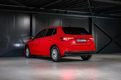 Skoda Fabia 1.0 TSI Top Selection — Citadine dynamique, garantie 5 ans, 8200 km seulement — Miniature 8