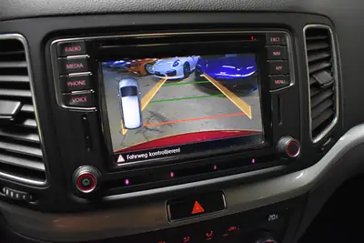 VW Sharan 2.0 TDI — Monospace familial 7 places, diesel économique et bien équipé — Miniatur 18