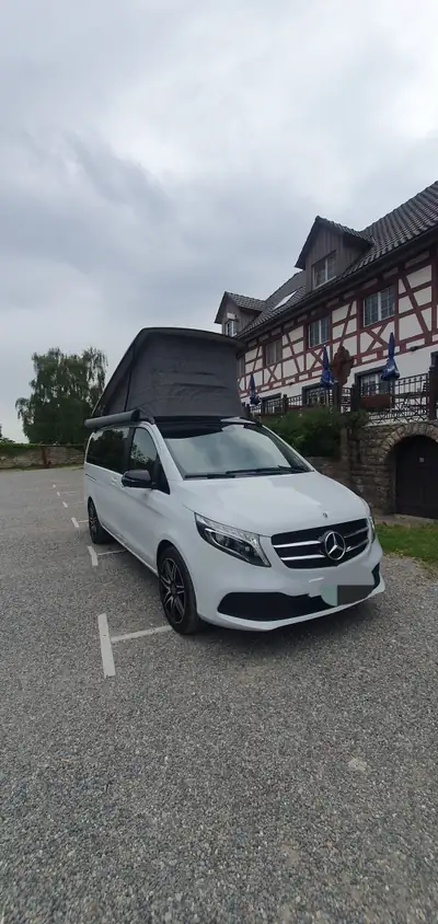 Mercedes-Benz Marco Polo Horizon 4matic 250d — Camping-car premium, 6000 km, caméra 360° — Heckansicht