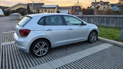 VW Polo 1.0 TSI — Citadine dynamique, seulement 38 000 km, sans accident — côté