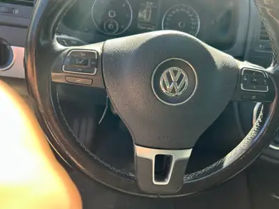 VW T5 2.0 TDI 180 CL Edition 25 DSG — Monospace 7 places, diesel performant, sans sinistre — interni