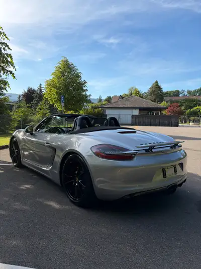 Porsche 718 Boxster GTS 3.4 PDK — Roadster haute performance, 141'000 km, sans sinistre — côté