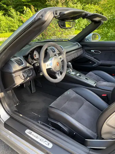 Porsche 718 Boxster GTS 3.4 PDK — Roadster haute performance, 141'000 km, sans sinistre — intérieur