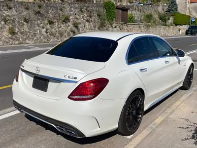 Mercedes-Benz C 63 S AMG — Performance légendaire, 67 500 km, intérieur bicolore — Heckansicht