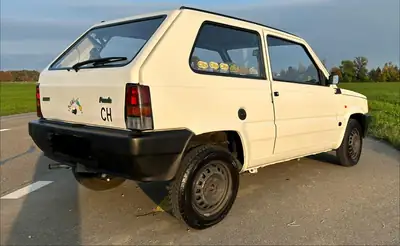FIAT Panda 899 L Mambo 1996 — L'icône urbaine aux 32 000 km seulement — Armaturenbrett