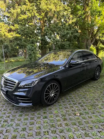Mercedes-Benz S 560 V8 AMG Line 4matic — Berline de prestige, seulement 20'000 km — exterior view