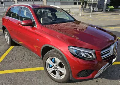 Mercedes-Benz GLC 350 e Off-Road — Hybride rechargeable, 42'270 km seulement — vista esterna