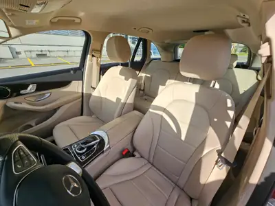 Mercedes-Benz GLC 350 e Off-Road — Hybride rechargeable, 42'270 km seulement — Miniatura 12