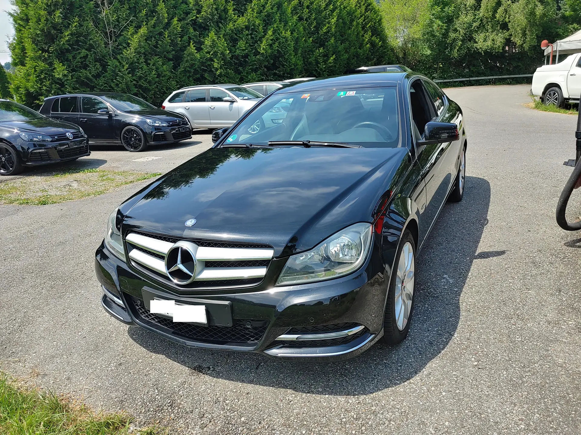 Mercedes-Benz C 180 Coupé — Élégance sportive et fiabilité allemande à prix malin