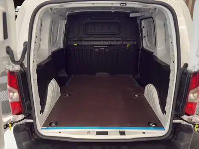 Opel Combo Cargo 1.5 Diesel — Utilitaire compact efficace, quasi neuf — Miniatur 11